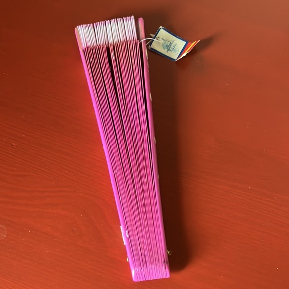 Spanish hand fun - New - Picture 2 of 2